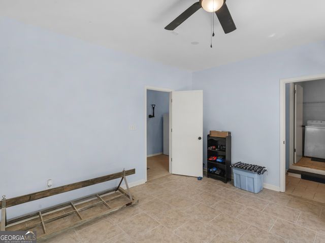 40 Salem Court, Mcdonough, GA 30252