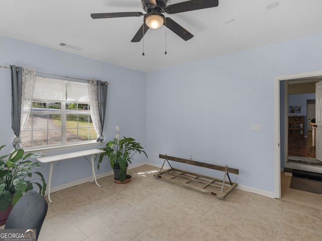 40 Salem Court, Mcdonough, GA 30252