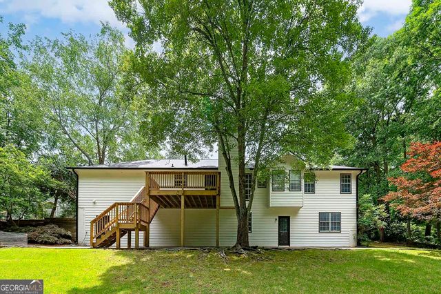 40 Salem Court, Mcdonough, GA 30252