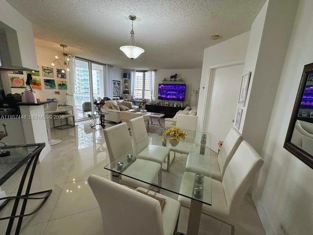 701 Brickell Key Blvd 2309, Miami, FL 33131