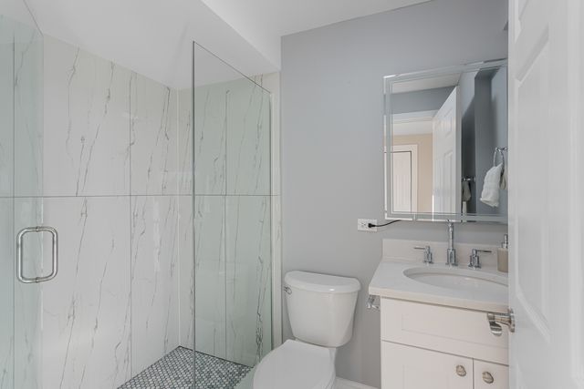 606 S York Street, Elmhurst, IL 60126