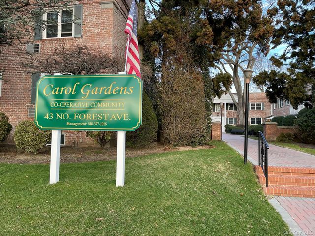 43 N Forest Avenue C21, Rockville Centre, NY 11570