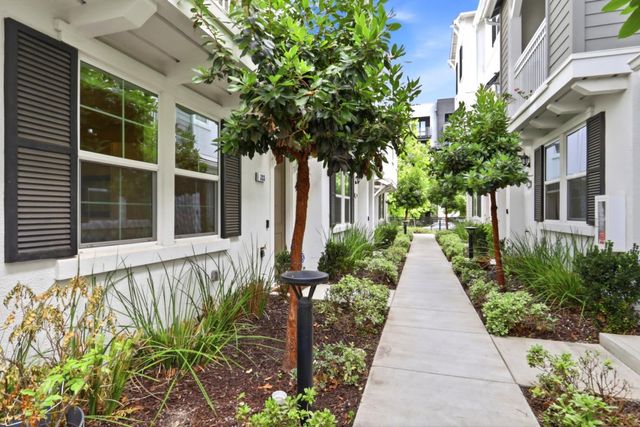 323 Wild Rose Way, Milpitas, CA 95035