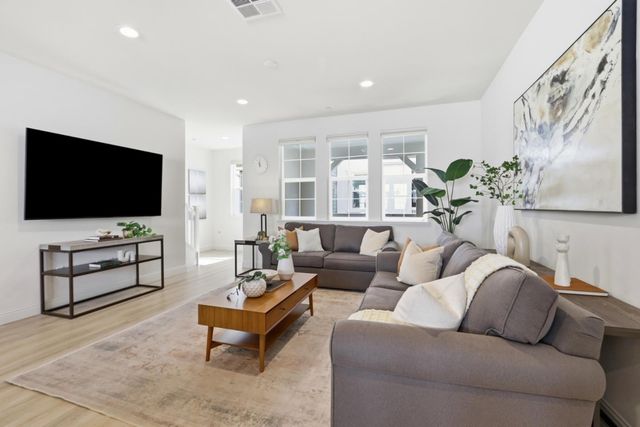 323 Wild Rose Way, Milpitas, CA 95035