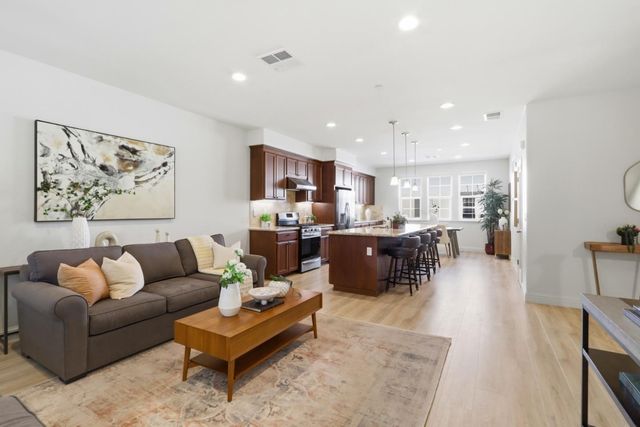 323 Wild Rose Way, Milpitas, CA 95035