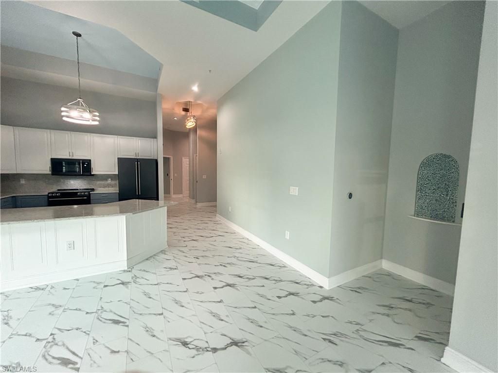 2797 1st ST 106, FORT MYERS, FL 33916 — photo 3