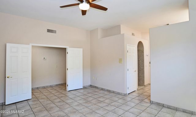 4162 N Calle Vista Ciudad, Tucson, AZ 85750