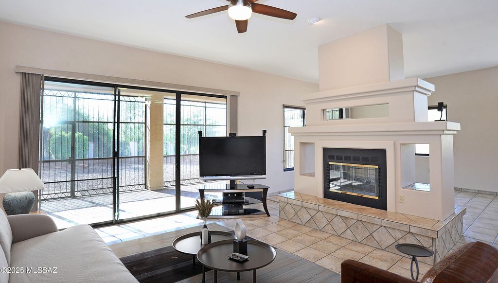 Image 28 of property listing at 4162 N Calle Vista Ciudad, Tucson, AZ 85750