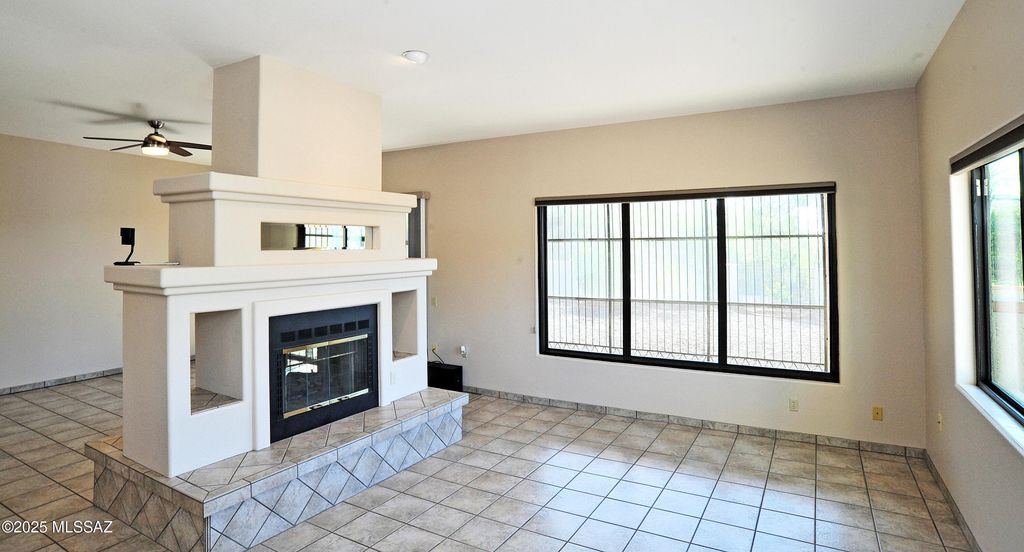 Image 30 of property listing at 4162 N Calle Vista Ciudad, Tucson, AZ 85750