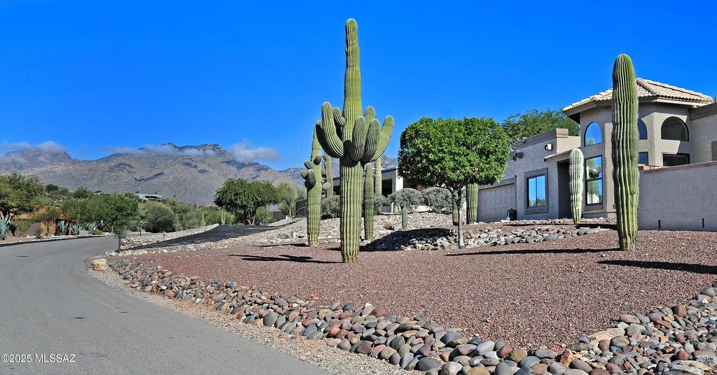 Image 6 of property listing at 4162 N Calle Vista Ciudad, Tucson, AZ 85750