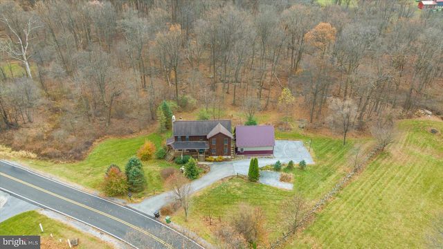 28 HIGH VIEW LN, Mertztown, PA 19539