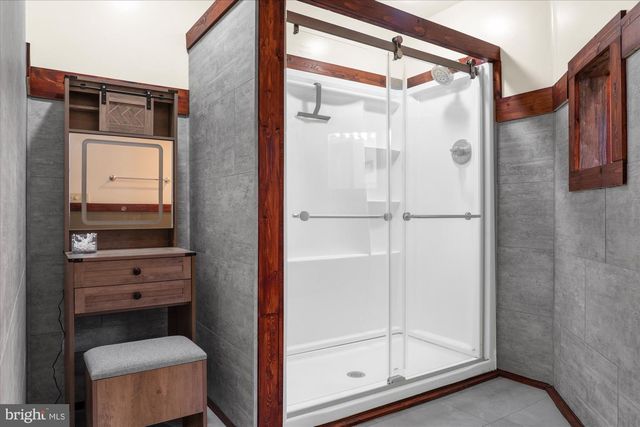 28 HIGH VIEW LN, Mertztown, PA 19539