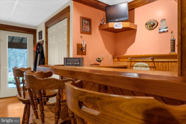 28 HIGH VIEW LN, Mertztown, PA 19539