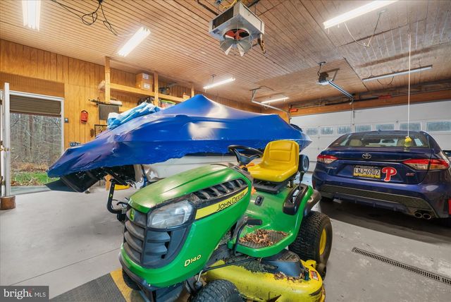 28 HIGH VIEW LN, Mertztown, PA 19539