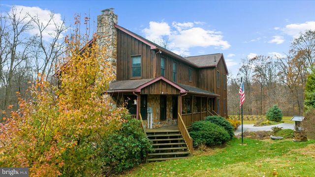 28 HIGH VIEW LN, Mertztown, PA 19539