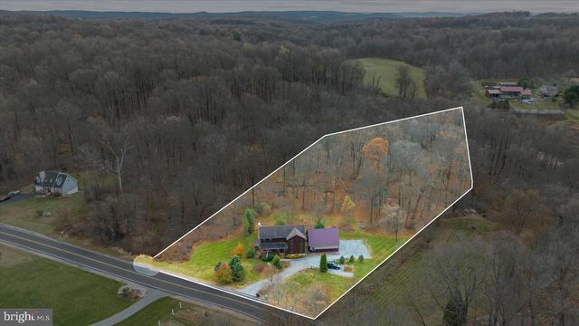 28 HIGH VIEW LN, Mertztown, PA 19539