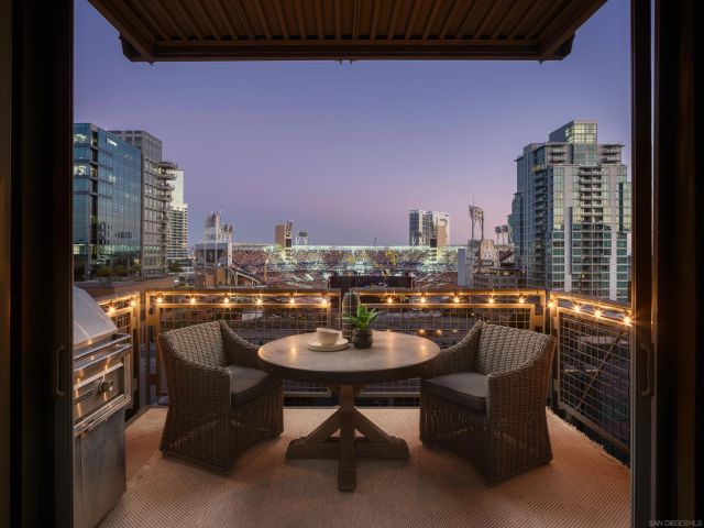 877 Island Ave 906, San Diego, CA 92101