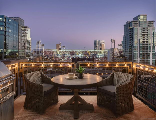877 Island Ave 906, San Diego, CA 92101