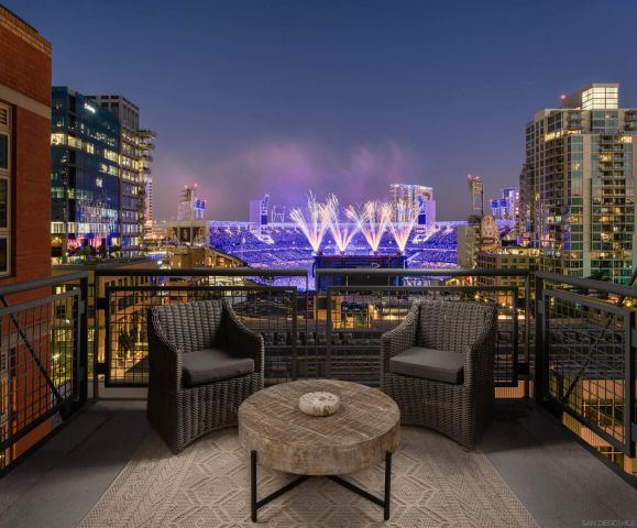 877 Island Ave 906, San Diego, CA 92101