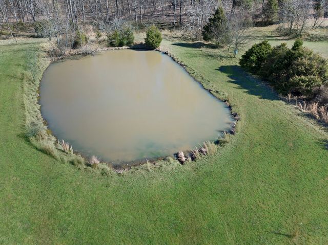 620 Cook Rd, Portland, TN 37148