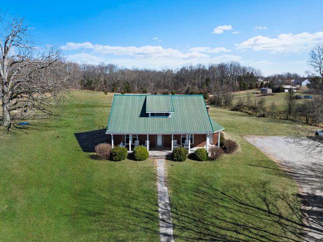 620 Cook Rd, Portland, TN 37148