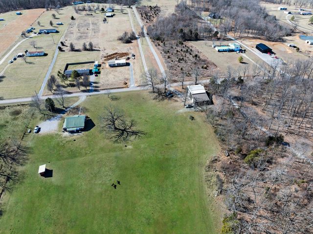 620 Cook Rd, Portland, TN 37148