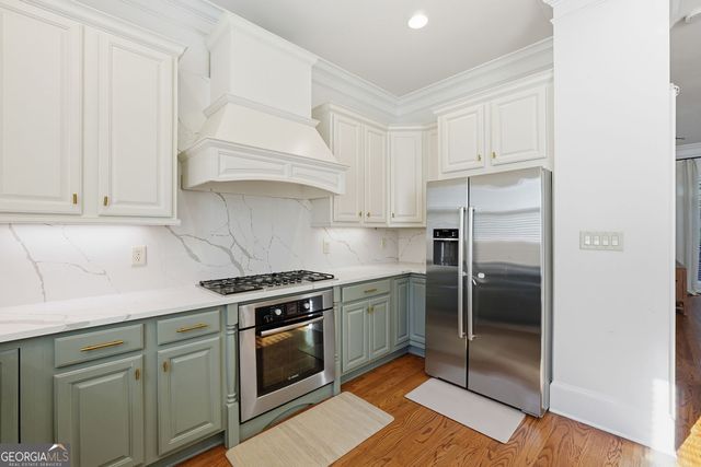 934 Delaronde Court, Atlanta, GA 30328