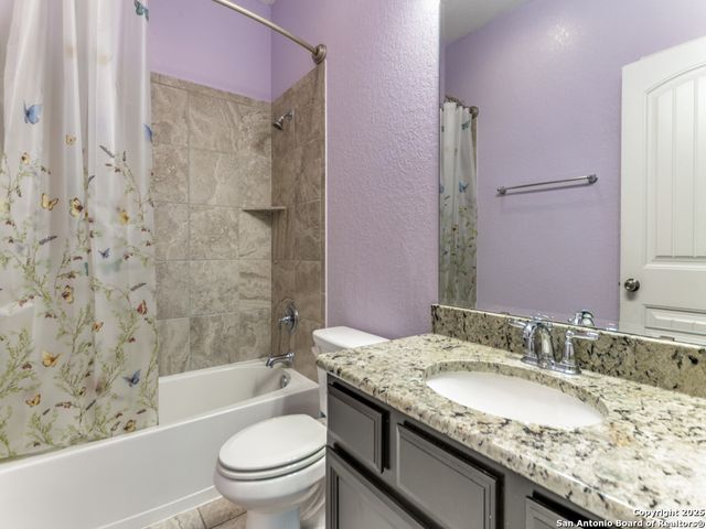 12211 Upton Park, San Antonio, TX 78253