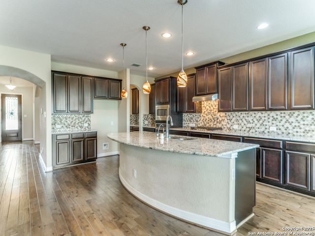 12211 Upton Park, San Antonio, TX 78253