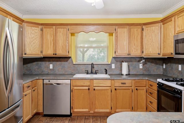 15199 CR 373, Gladewater, TX 75647