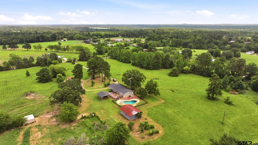 15199 CR 373, Gladewater, TX 75647