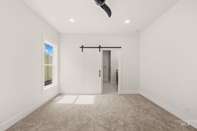 365 S Radiator Rd, Boise, ID 83716