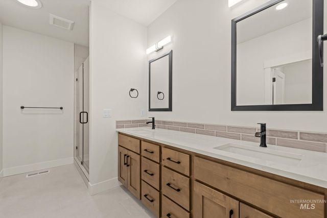 365 S Radiator Rd, Boise, ID 83716