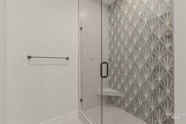 365 S Radiator Rd, Boise, ID 83716