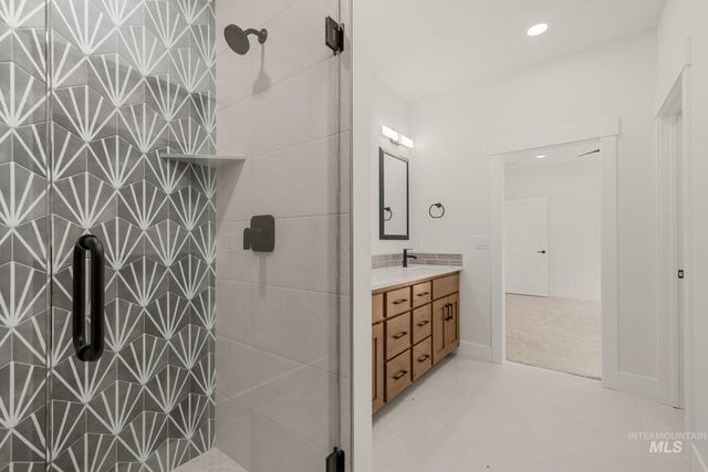 365 S Radiator Rd, Boise, ID 83716