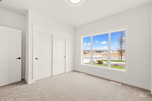 365 S Radiator Rd, Boise, ID 83716