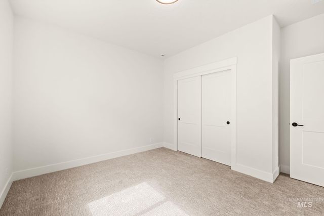 365 S Radiator Rd, Boise, ID 83716