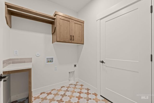 365 S Radiator Rd, Boise, ID 83716