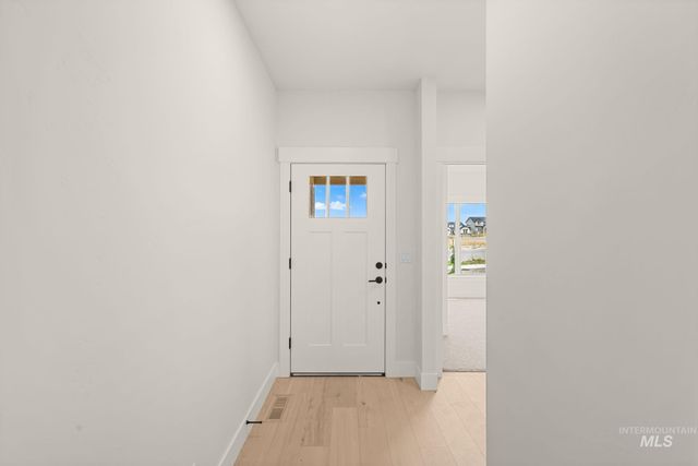 365 S Radiator Rd, Boise, ID 83716