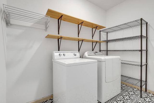 2184 W 129th Place, Crown Point, IN 46307