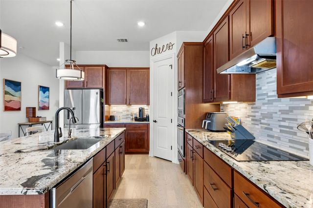 406 Bluejack WAY, Hutto, TX 78634