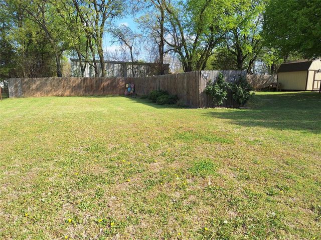 200 W 7th Street, Stratford, OK 74872