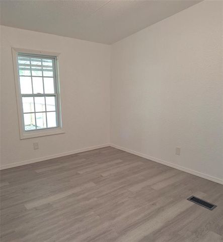 200 W 7th Street, Stratford, OK 74872