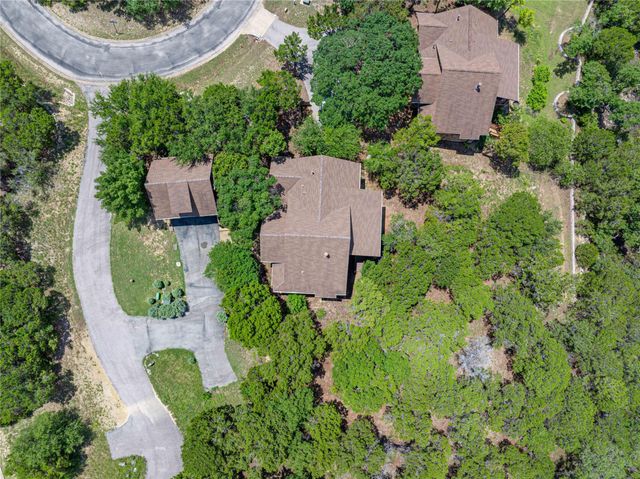 7404 Calming CT, Jonestown, TX 78645