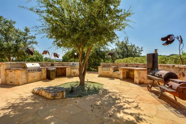 7404 Calming CT, Jonestown, TX 78645