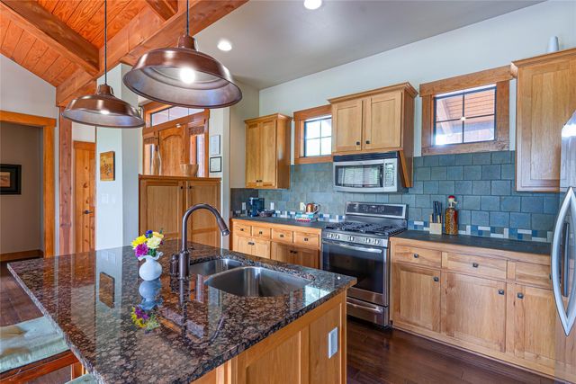 7404 Calming CT, Jonestown, TX 78645