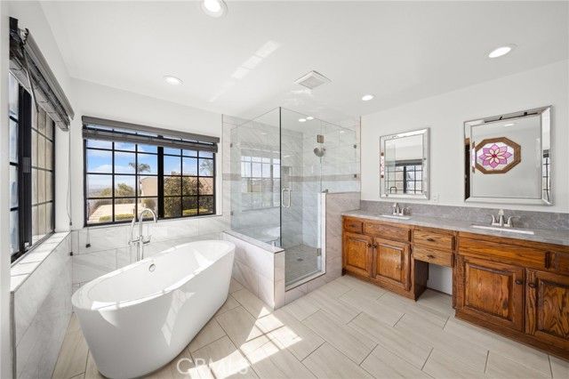 5780 Baldwin, Jurupa Valley, CA 92509