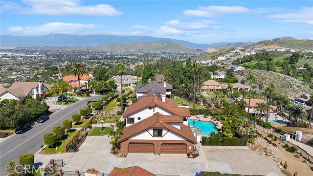 5780 Baldwin, Jurupa Valley, CA 92509