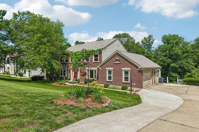 8229 Woodcreek Drive, Florence, KY 41042