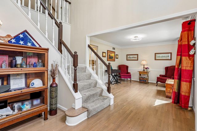 8229 Woodcreek Drive, Florence, KY 41042